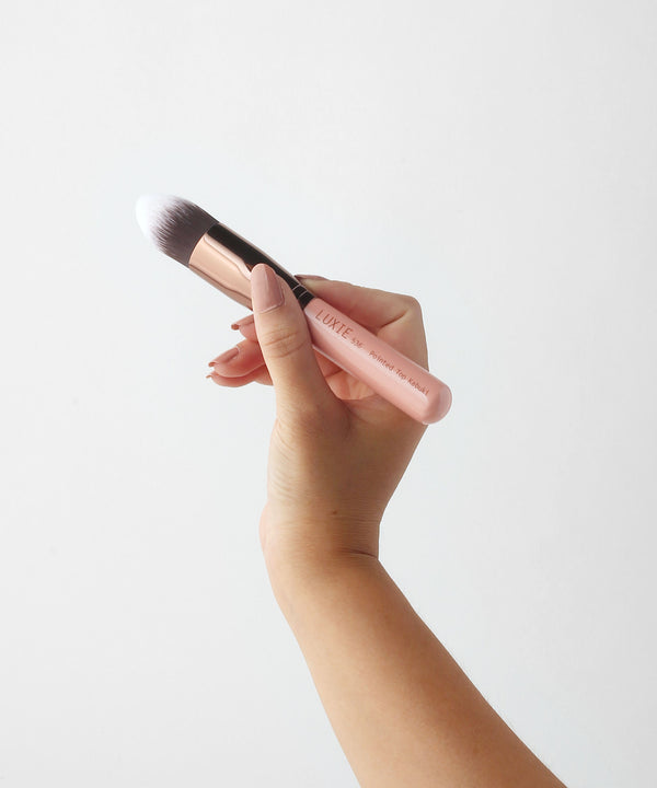 LUXIE 536 Pointed Top Kabuki Brush - Rose Gold - LuxieBeauty