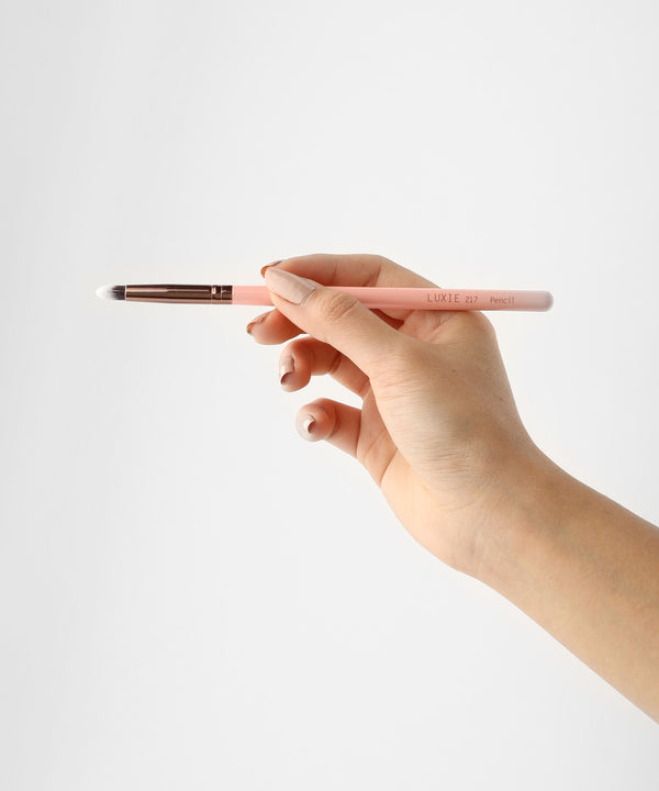 LUXIE 217 Pencil Eye Brush - Rose Gold - LuxieBeauty