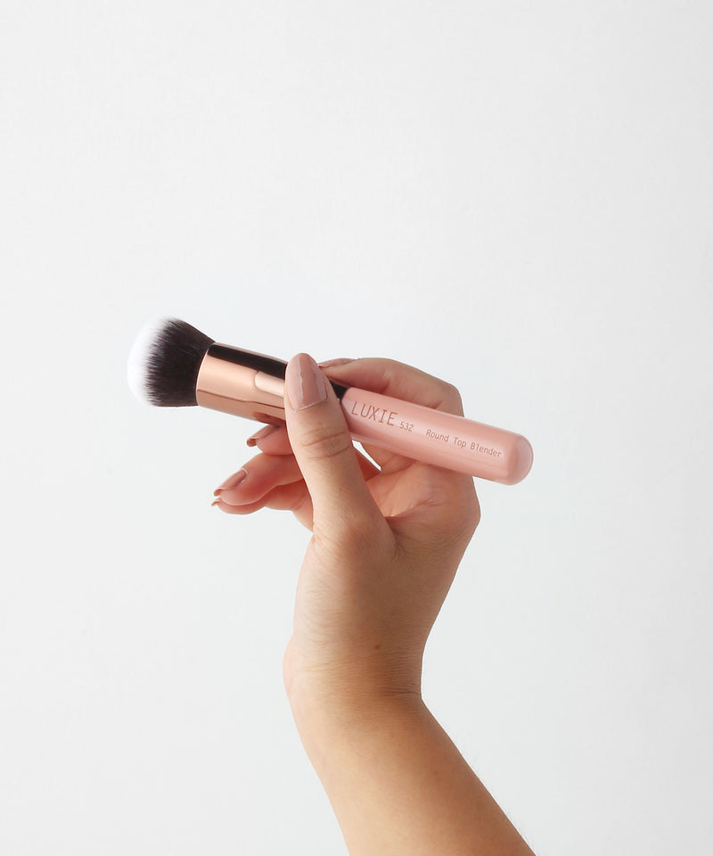 LUXIE 532 Round Top Kabuki Brush - Rose Gold - LuxieBeauty