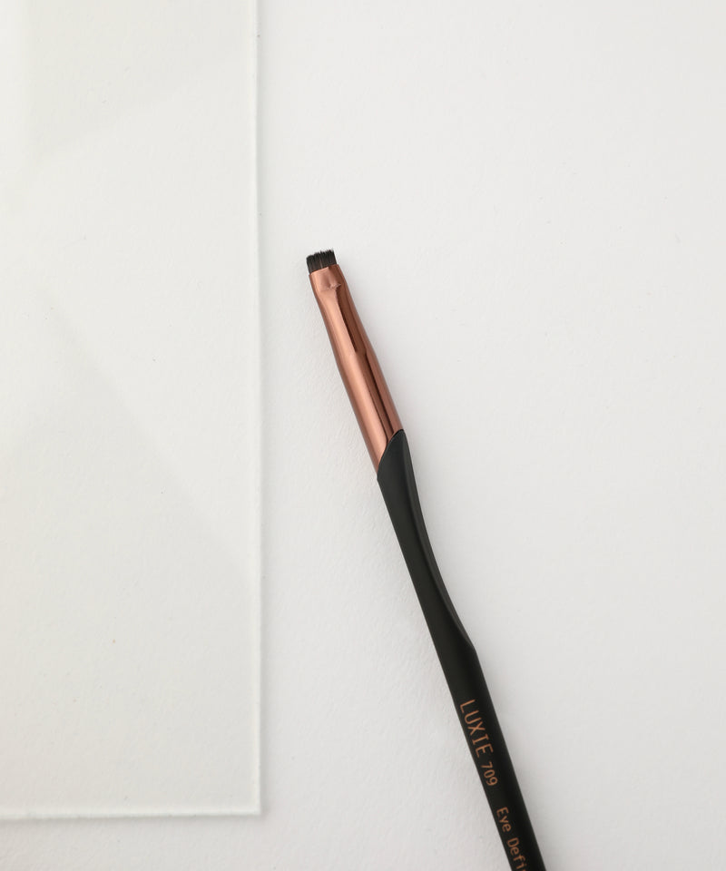 LUXIE 709 Eye Definer Brush - ProTools - LuxieBeauty